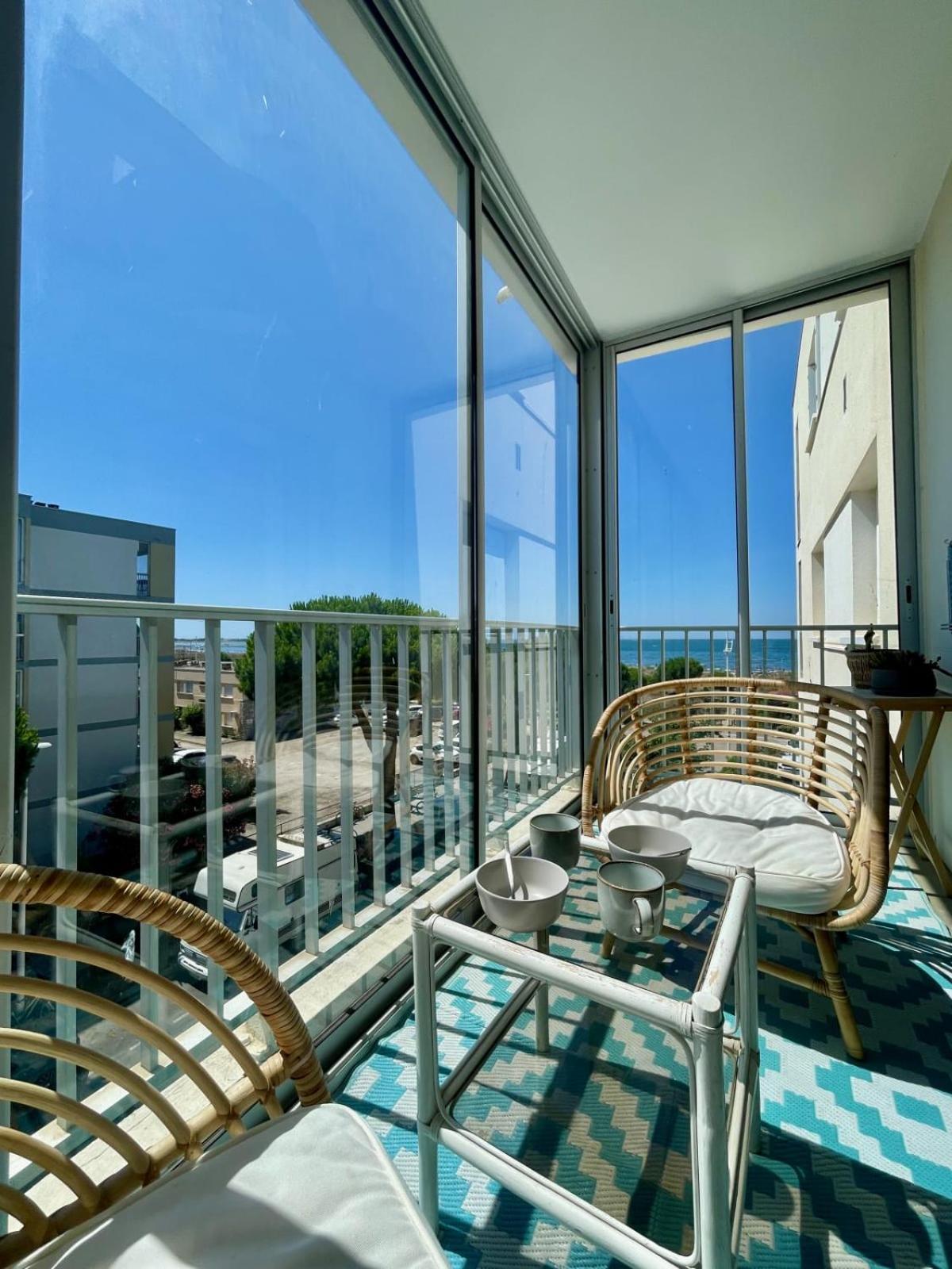 Le Neptune Appartement T2 Tout Confort Au Calme Et A Deux Pas De La Plage Le Grau-du-Roi Eksteriør bilde